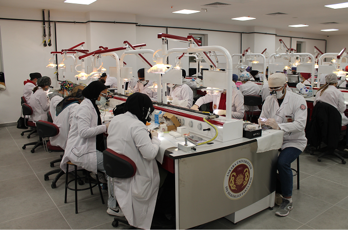 Academic dental research and teaching laboratory