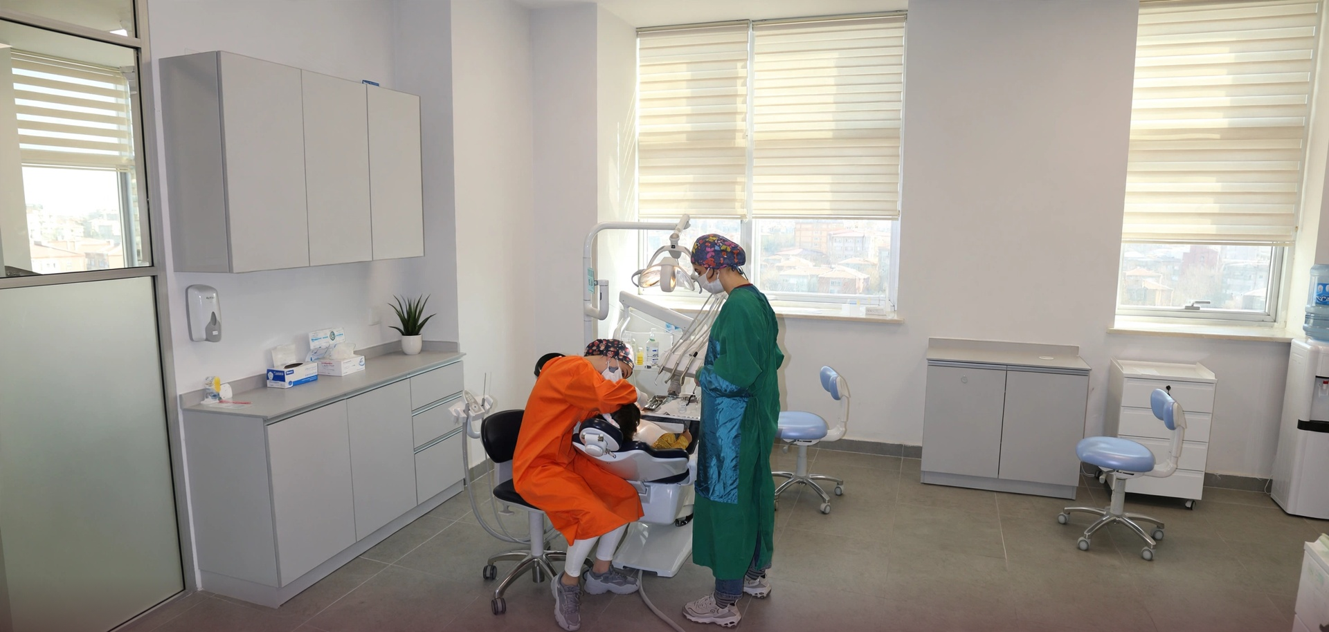 UNIANKADENT Clinical Care
